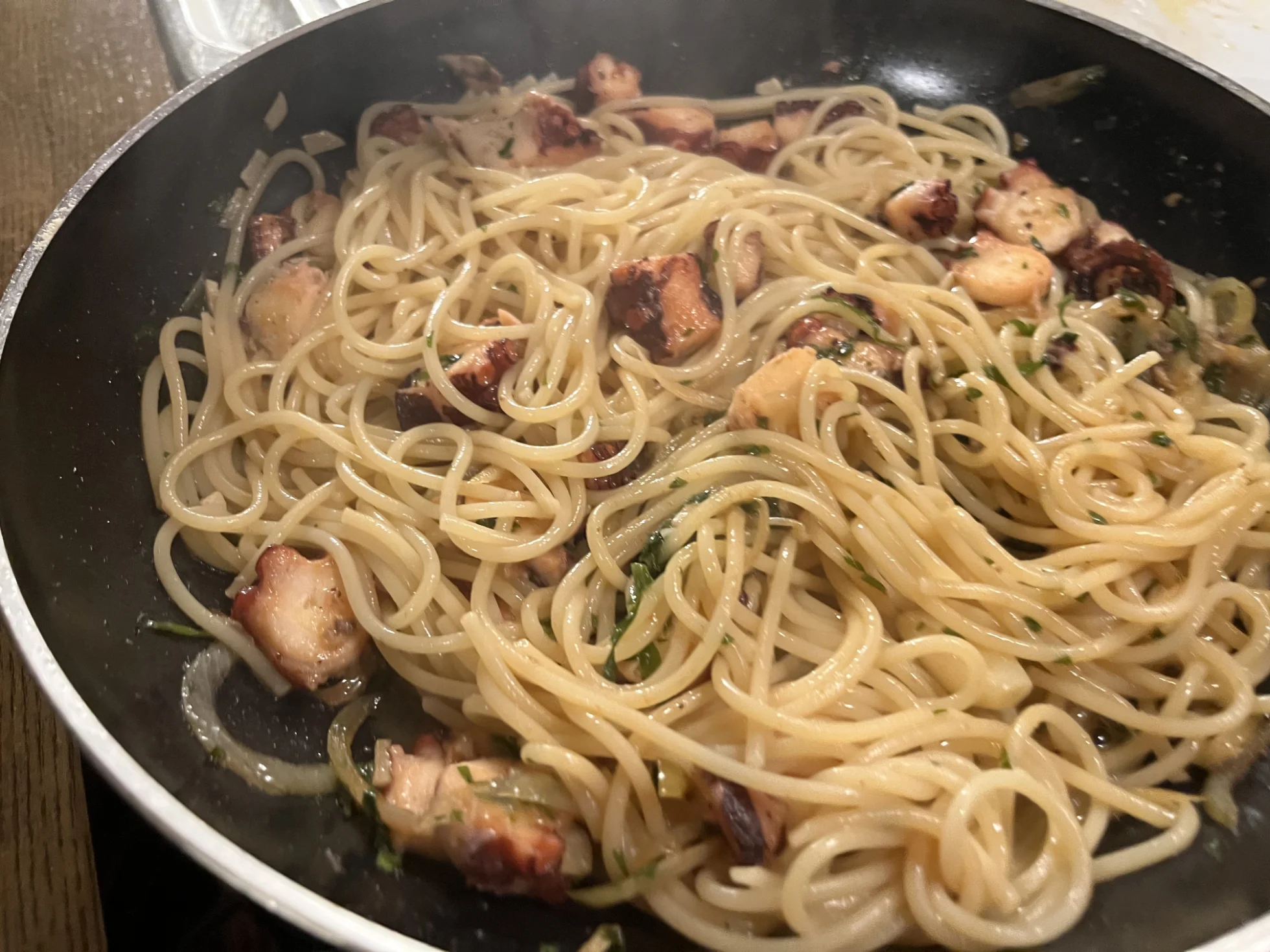 Pulpo mit Spaghetti
